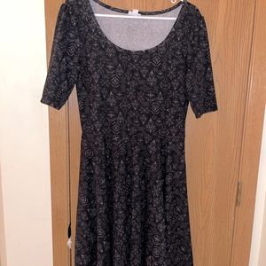 Lularoe Nicole Dress Black and Purple XL